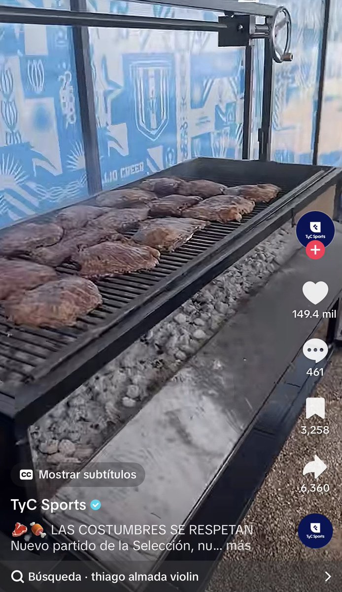 laultimasiesta's tweet photo. a ver que onda el asado de la seleccion https://t.co/K8pyqea2nG