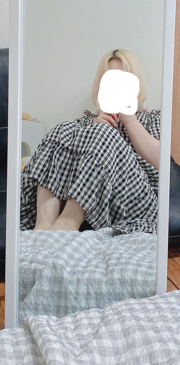 jelly_pop2's tweet photo. 자취하고 잘취하는 애

#레즈섹스 https://t.co/jm9JgbgsGW