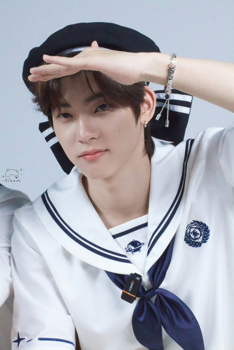 링링🎐 *ೃ༄ tweet media