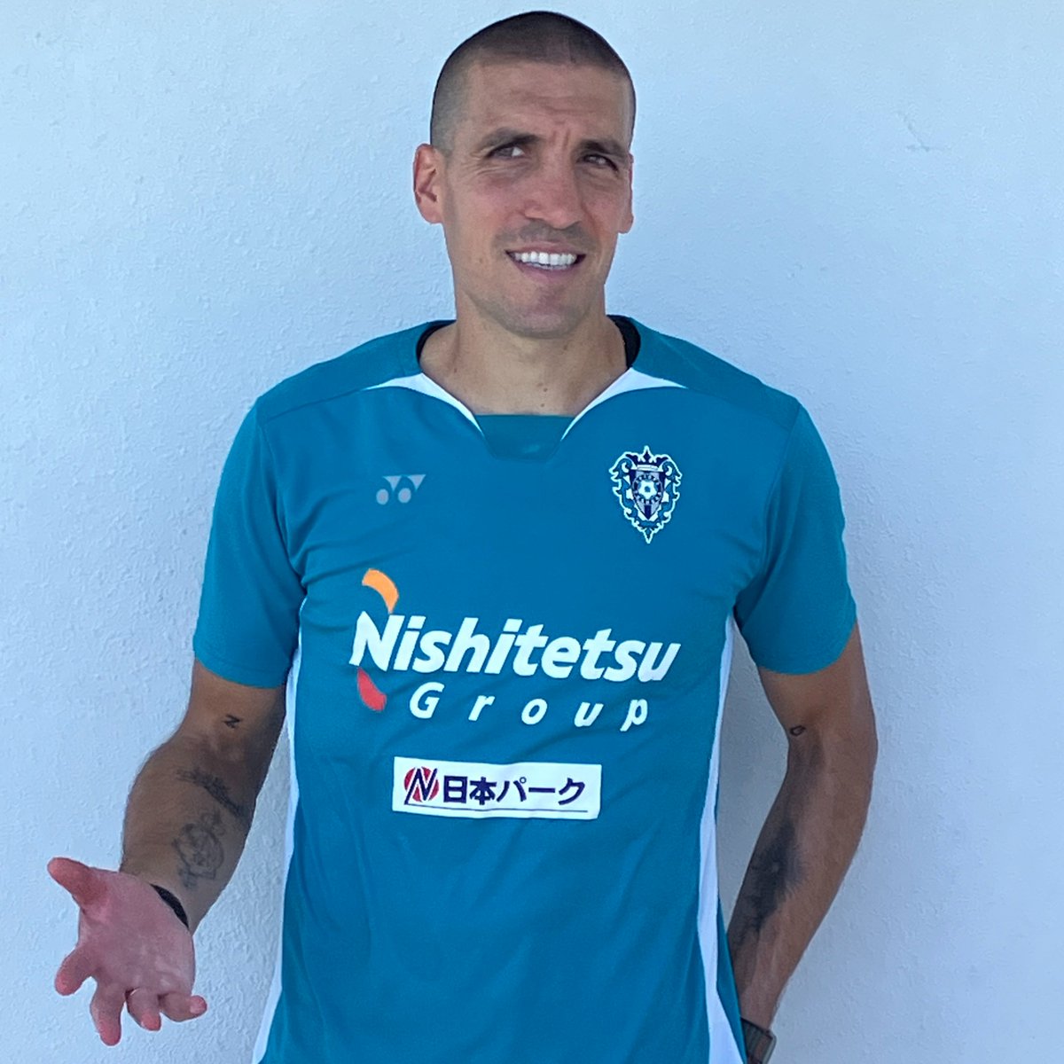 nishispo_avispa's tweet photo. 合流後、練習初日でお疲れにも関わらず、
25分間も取材に応じて下さりました。

好きな日本語は「オツカレ」だそうです。
#avispa　#OriolRomeuVidal https://t.co/ec8IjYeBEv