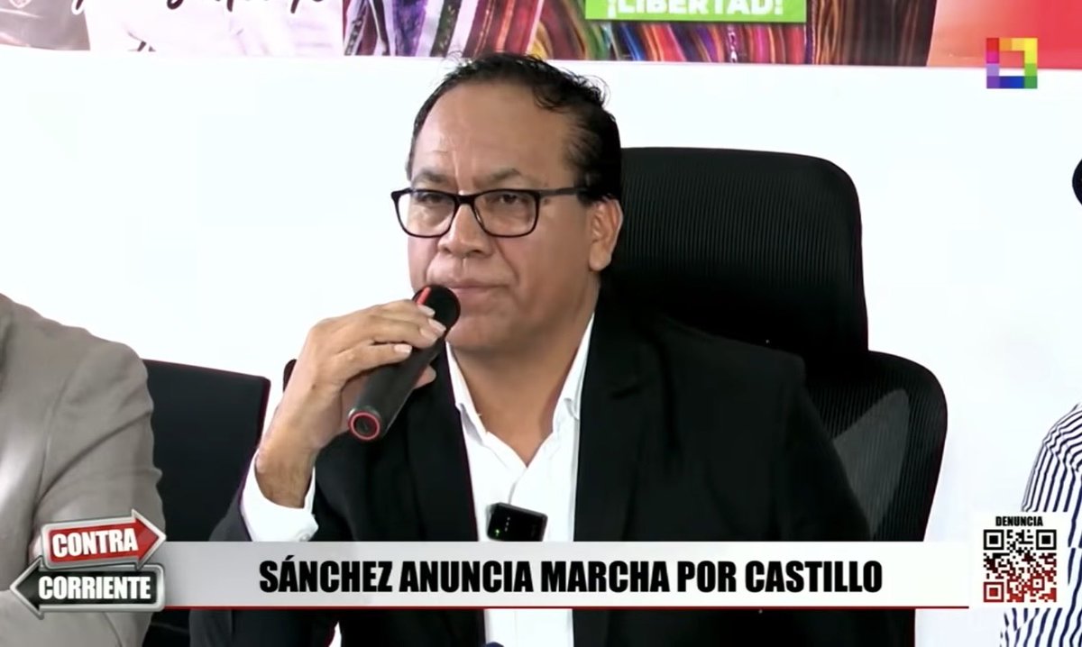 CcorrienteW's tweet photo. #Contracorriente 🚨 Juntos por la ONU

Roberto Sánchez convoca otra marcha por Pedro Castillo, pero el frente llega dividido. Entre amenazas a la prensa, deslindes a medias y llamados a liberar al expresidente, la unidad quedó solo en el discurso.

https://t.co/ZpQSQxi0bT https://t.co/2uo5j4MypO