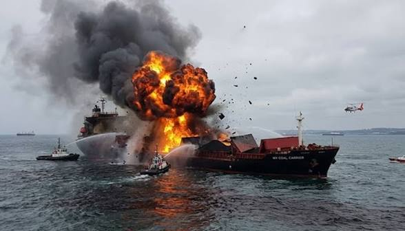 MartiniGuyYT's tweet photo. Iran has reportedly opened fire on two tankers transiting the Strait of Hormuz after President Trump announced the US would reinstate its blockade of Iranian shipping and begin charging transit fees.

The Strait of Hormuz handles around 20% of the world's oil supply.

The escalation will impact energy markets, inflation expectations and broader risk assets.

Markets will now be watching closely to see whether this remains an isolated incident or marks the beginning of a wider disruption.