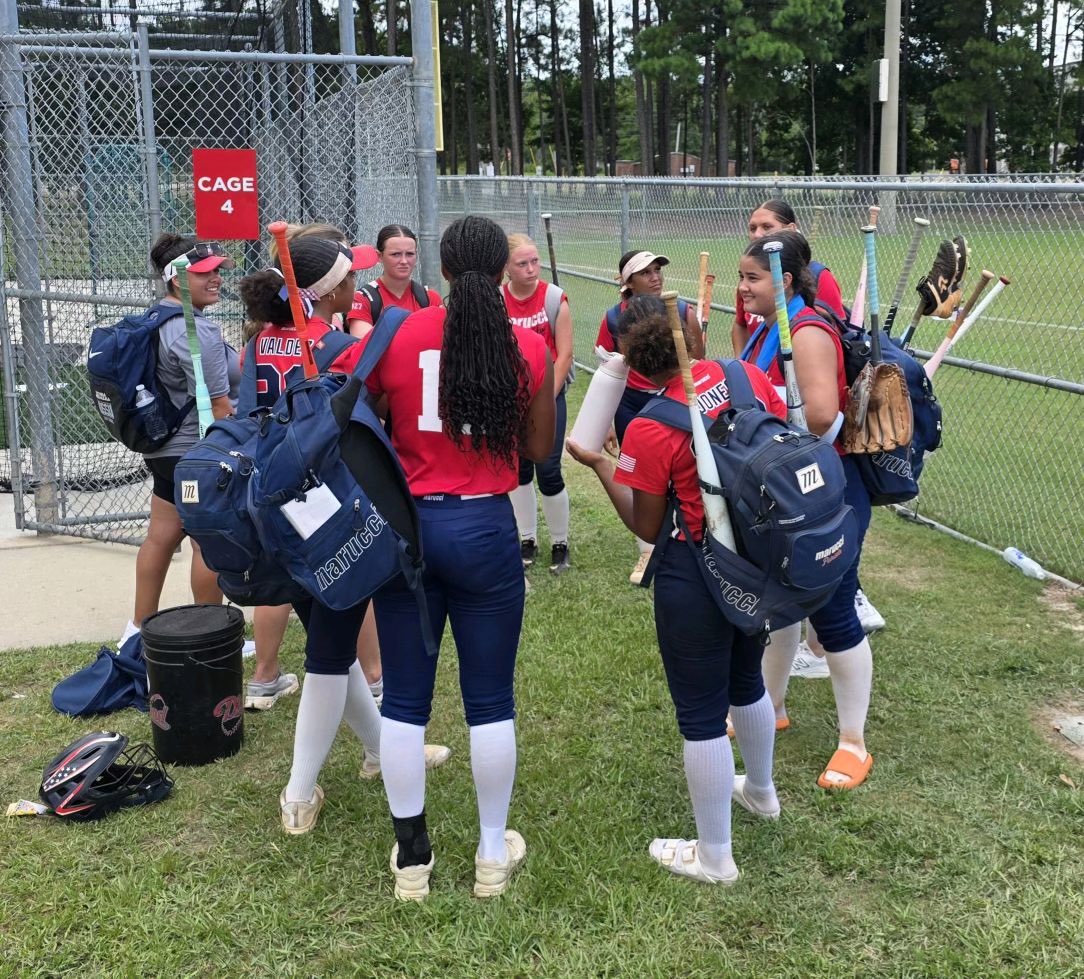 MarucciPatsGC's tweet photo. A fun weekend in Biloxi for our 18u girls where most are about to head off to college! 
Autumn Rocker (2027) @AutumnRocker15 and Kennedy Jones (Huntingdon College) @kenntayy_ led the way at the plate both hitting .444. Rocker also had 2 homeruns and 6 RBIs and Jones had 2 doubles. 
Anna Grace Hollinger (USSU commit) led the way in the circle with 13IP, .947 WHIP, .191 BAA and 12 K’s. 
Great job ladies! #maruccipatriots @CoachCasey_HC @CiaraHanson_