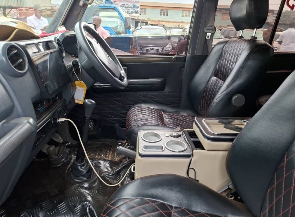 DokitaSharon's tweet photo. Man made cars , then made this machine. 
Look at that Toy! 💪 
✅️Perfect Engine 
✅️2012 model ,driven here in UG before 
At only 73m 
0775721536 https://t.co/AG4eiJnOSq