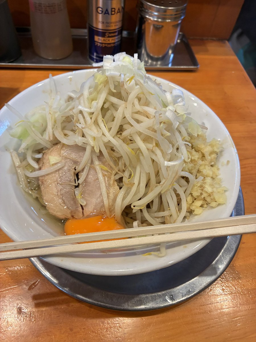 Pramahm's tweet photo. 夏休みはこれ食えない気がする https://t.co/MPAjQbXwM7