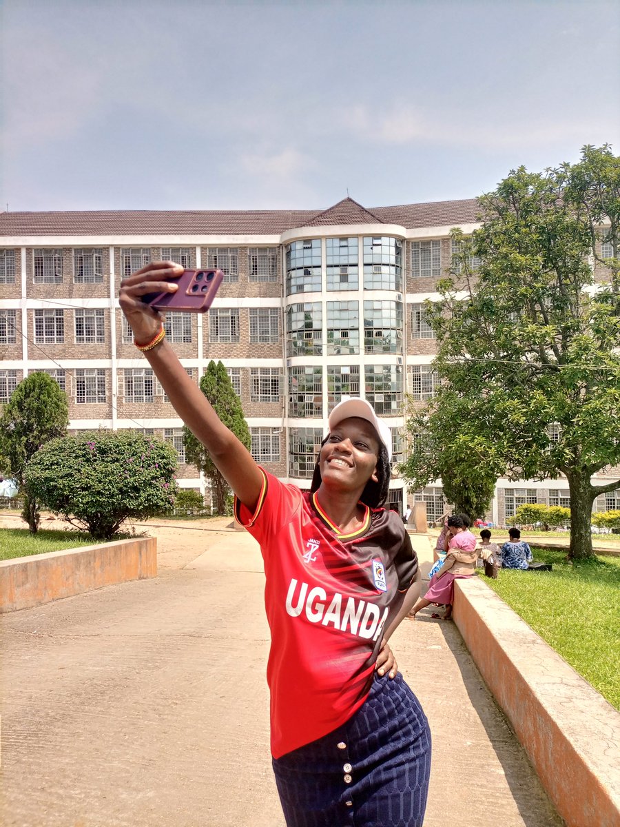 Sandrah_ug's tweet photo. Good morning Uganda 💃🏼🤸😍 https://t.co/WjEBc58L31