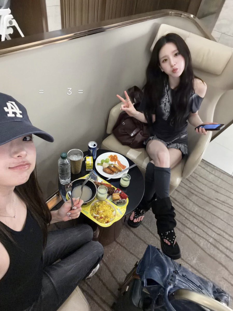 츄 CHUU Global tweet media