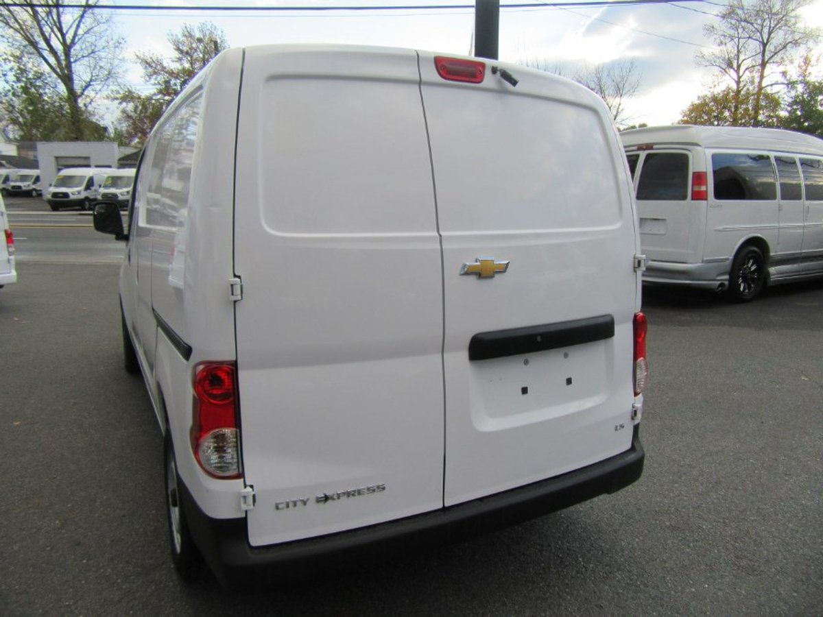 royaltyauto's tweet photo. 2017 Chevrolet City Express Cargo Van   Check out our new inventory: https://t.co/yL3lNmfTdX Discover the versatility of the 2017 Chevrolet City Express Cargo Van. Perfect for your business needs, it combines efficiency https://t.co/OjtEr4Ch9O