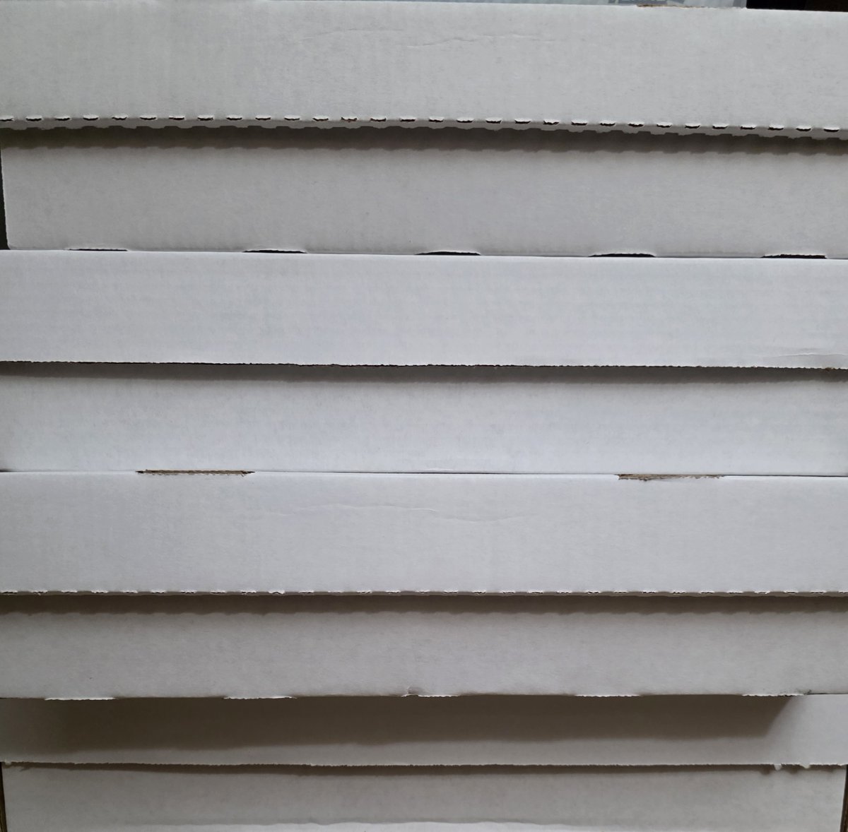 LUXURY CARDBOARD tweet media