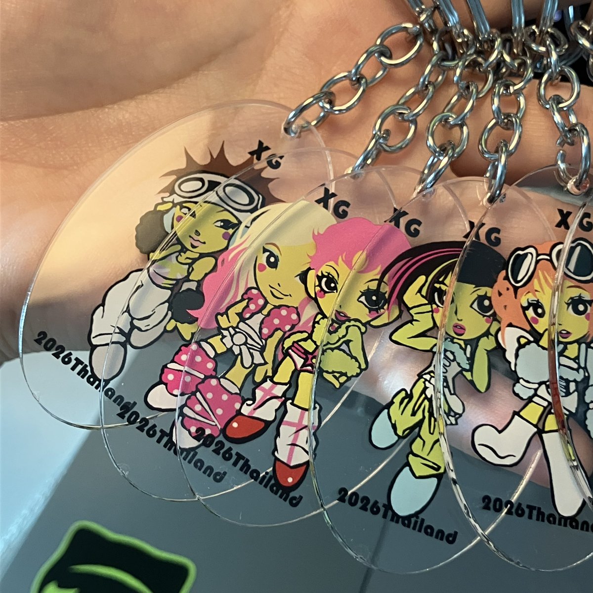 DOGGODdoggie's tweet photo. I got some free gifts for alphaz coming to the XG world tour in BANKOK 🇹🇭

Can’t wait🔥👽
#xg
#fanart https://t.co/SKAeUPLA2O