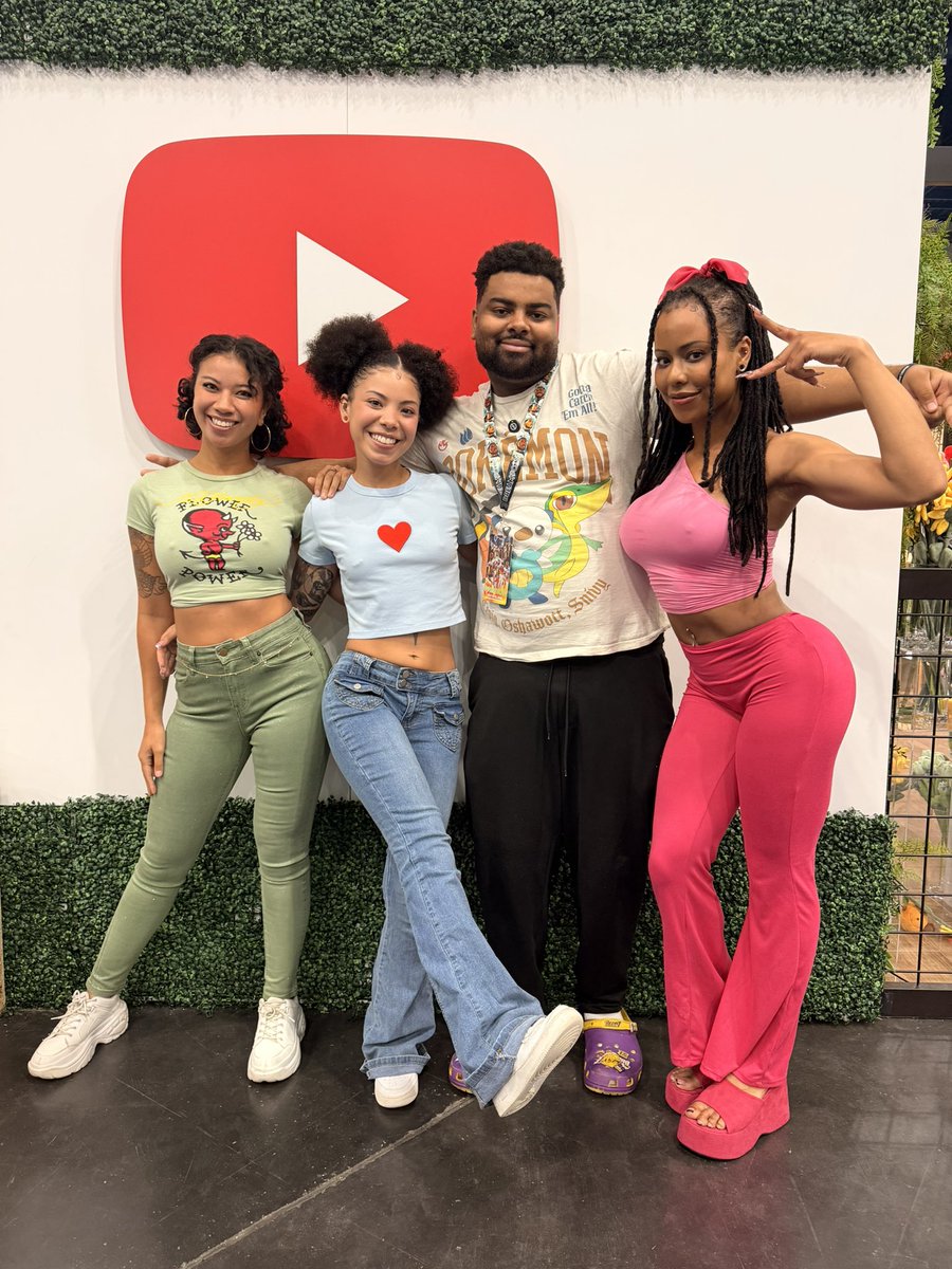 Y2Shadows🥶 @BO2 tweet media