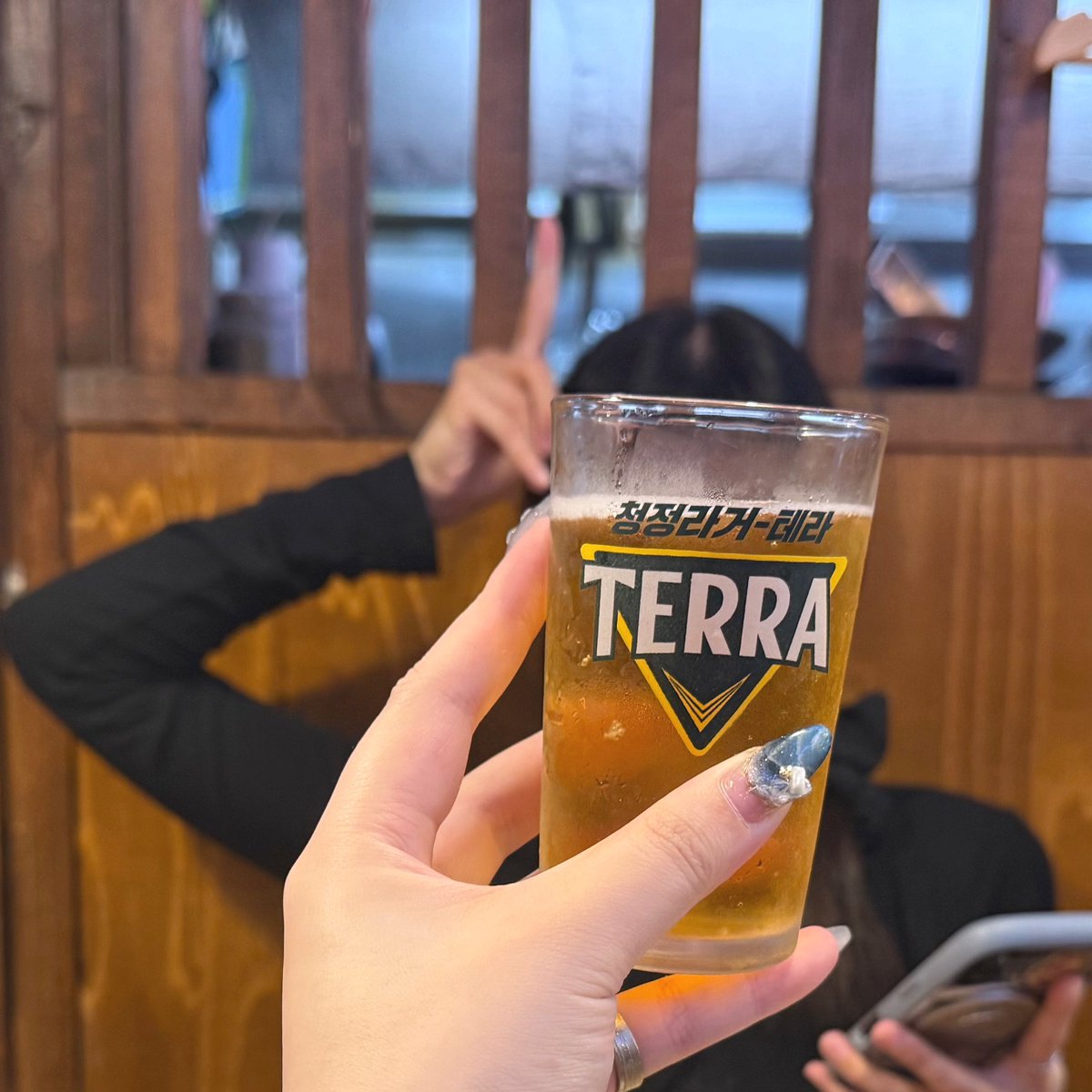 __hlem24's tweet photo. 推しの誕生日なので昼から飲んでも許されるはず🍻🙂‍↕️ https://t.co/p5pN4whZVR