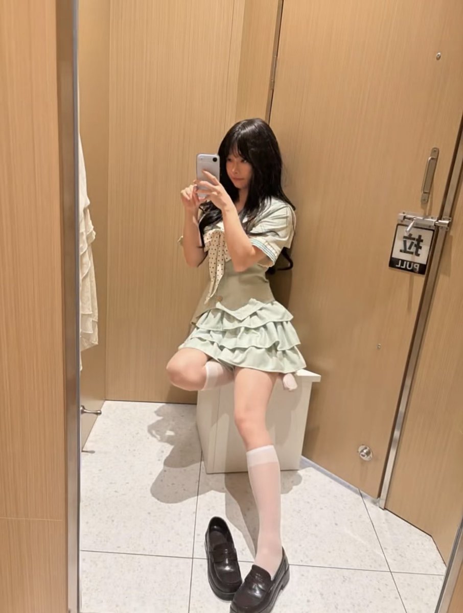 CDdsh6's tweet photo. 第一次伪街 https://t.co/43kHfup2O6