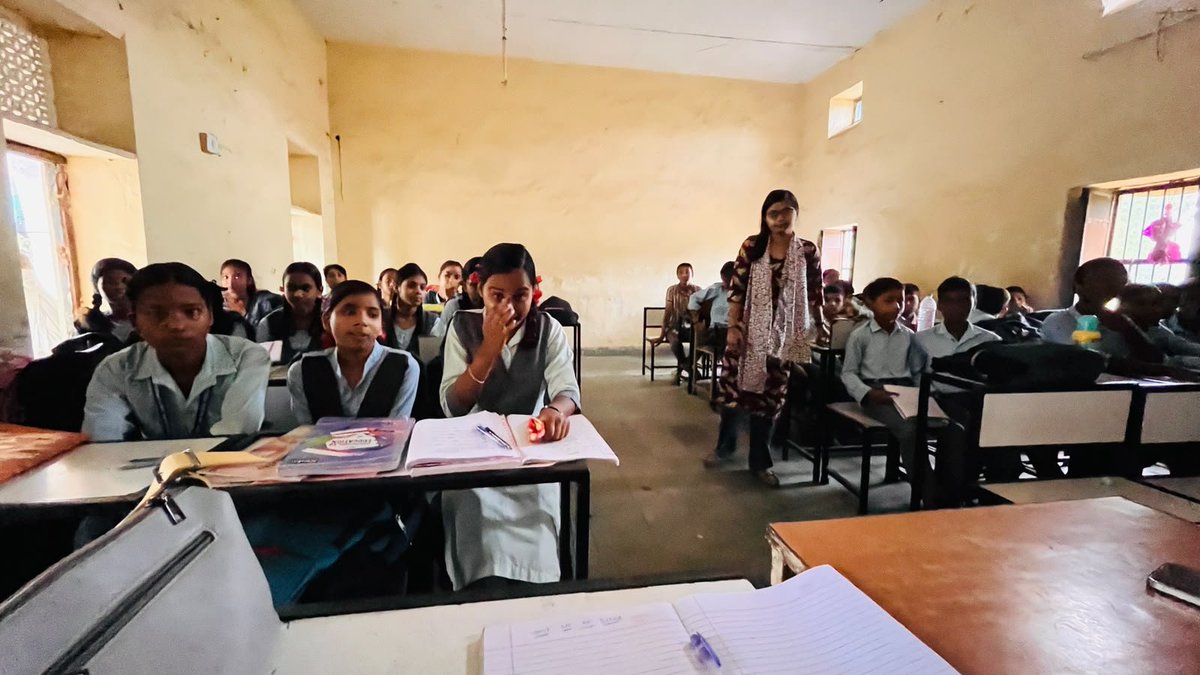 NhmAlwar's tweet photo. एनओएचपी कार्यक्रम अंतर्गत जिले के स्कूलों में छात्र-छात्राओं के दांतों से संबंधित समस्याओं को लेकर कैंप आयोजित किया जा रहे हैं।
@DIPRRajasthan @MoHFW_INDIA @nhm_rajasthan https://t.co/KRyHHRRgu0