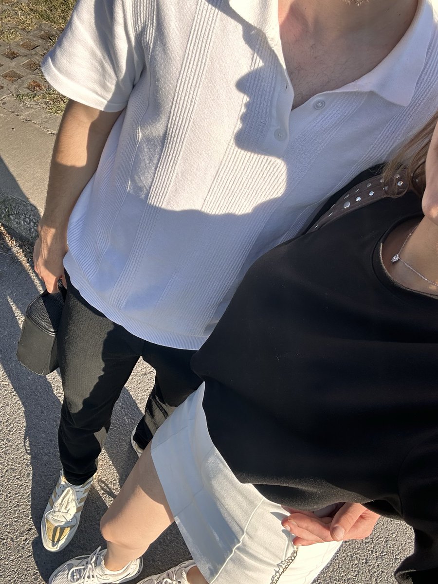 herseyaskta's tweet photo. This type of outfit>>>> https://t.co/BI4Flgzi8U