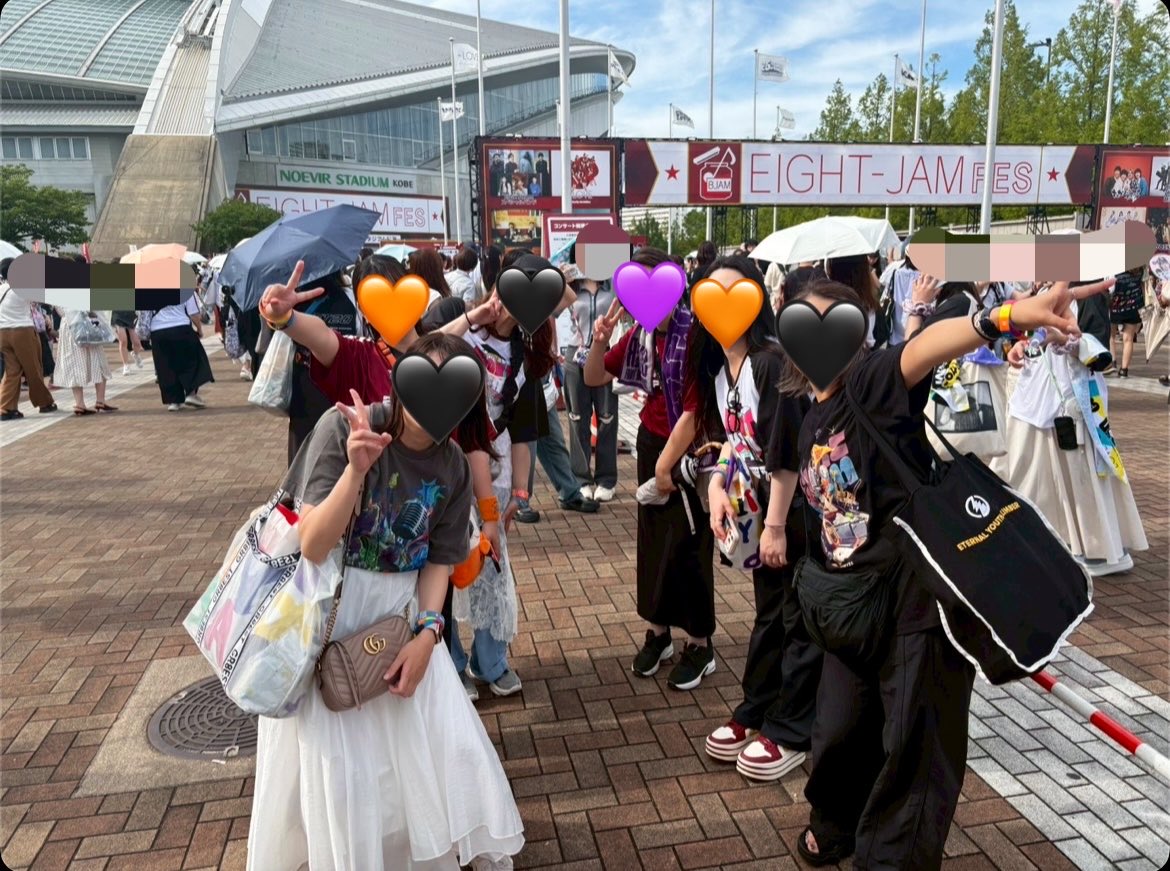 moepanda8hey's tweet photo. ジャムフェスの余韻もだけど、丸ちゃん大好きすぎて、時折涙が勝手に出る激重丸山隆平芸人😇

エイトさんが他のアーティストさんのパフォ見てもらうためにしゃがむ姿とか大尊敬だし、皆に満遍なく絡みに行く隆平兄さん大好き🥲🧡

エイター皆で踊り狂った「深夜2時のダンダーラ」も一生忘れない…笑 https://t.co/YPiiFSky3L