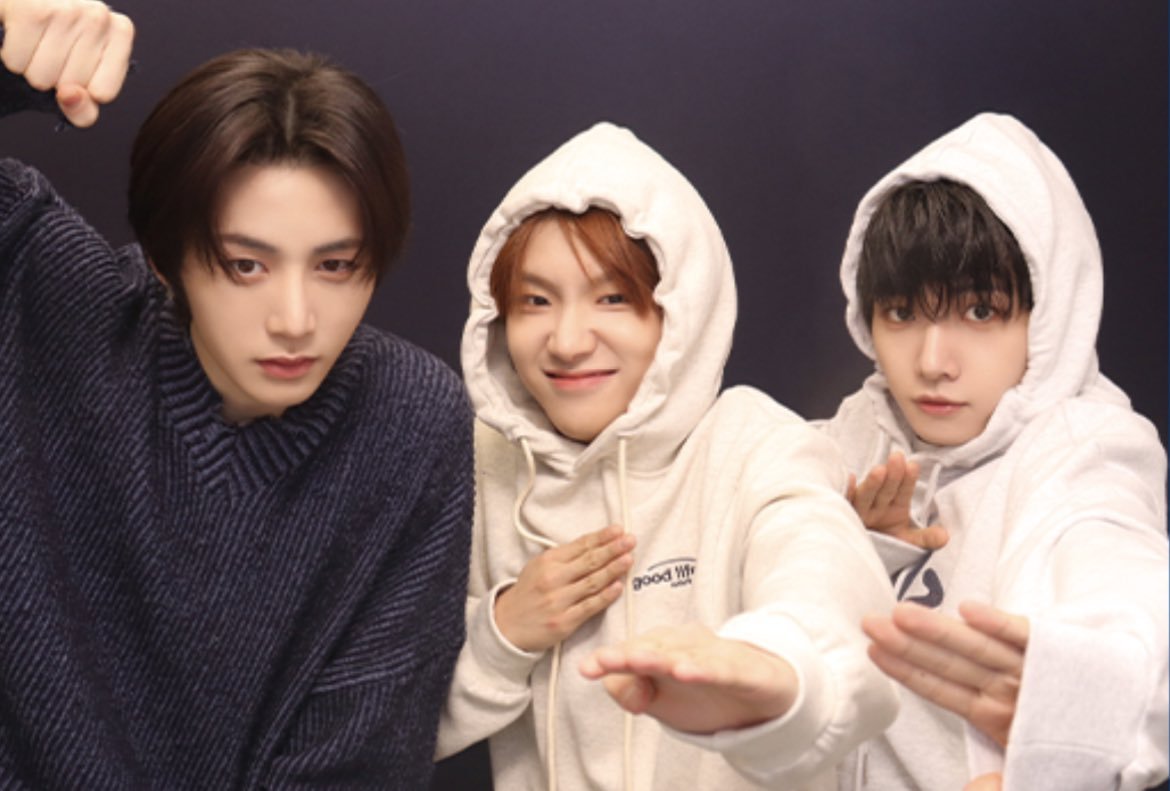 HANAS21204's tweet photo. 😢😢 https://t.co/P99qDTlalU
