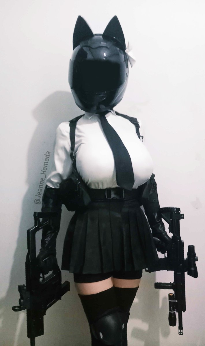 Jeanne_Hamada's tweet photo. Hope you guys like this semi-formal tactical outfit.

I'm just trying new pose and outfit combination. https://t.co/PnEmcy2jeJ