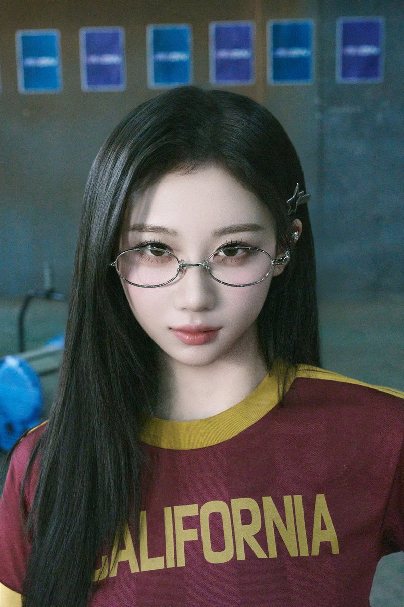 mydebut_official tweet media