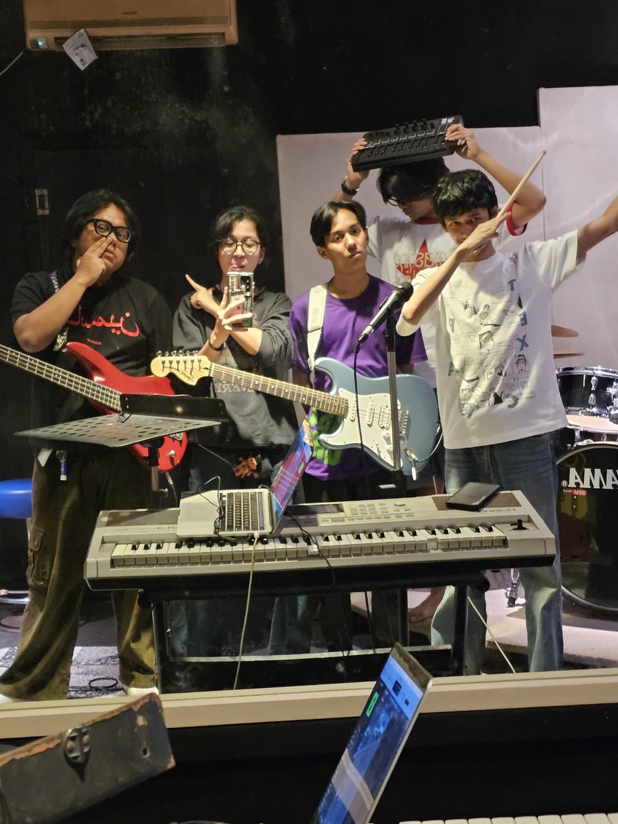 秋天Raras tweet media