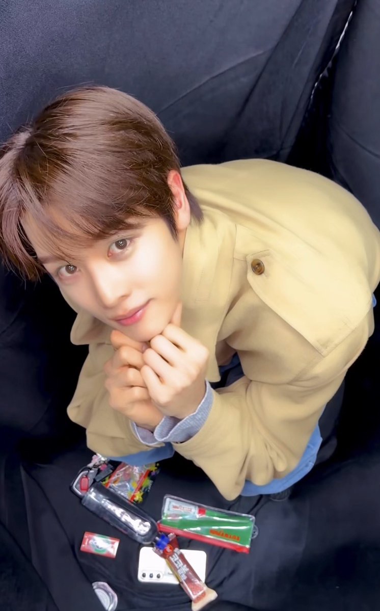 mindaonbin◞★ tweet media
