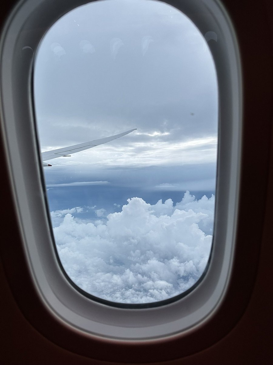 TheLordBoye's tweet photo. PLESIRAN DULU MBEL AT BALI ATENG BAWA KAYU TENGKYU JAMUANNYE TUM @tuyulbettorbali GUE MAU BEJEMUR DULU TENNING KULIT BIAR MAKIN EKSOTIK https://t.co/iynWR0E6cS