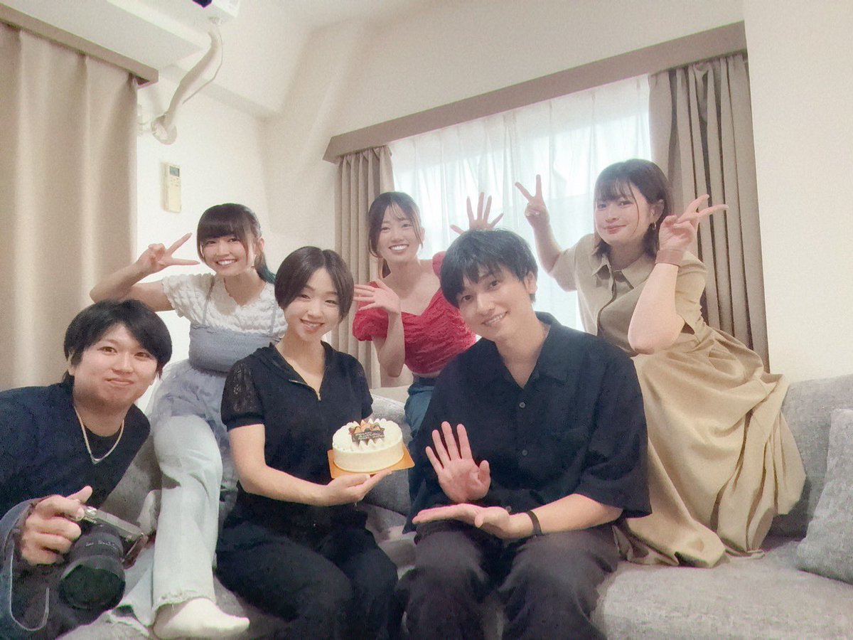 ziyucho10's tweet photo. 昨日の撮影、
なのさん、そして代表の野田一馬が
おめでとうしてもらいました！

遊⭐︎ラボ

みんな楽しく、優しい現場です！ https://t.co/AUzariZ9ct