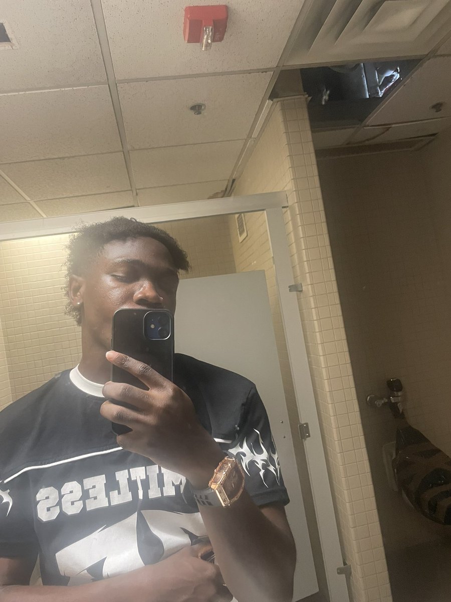 3rdLegSlanger2x's tweet photo. 6’5 btw. #nsfwtwtًً #nsfwㅤㅤtwt #bbcteen #chicagofreaks #atlfreaks #dallasfreaks https://t.co/UWLSlInnPh