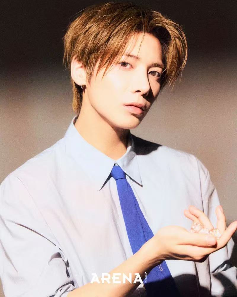 taehyun files tweet media