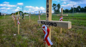 Ewa49827978's tweet photo. #KotwicaHistorii
#ZbrodniaWołyńska
14/7/1943. We wsiach Kołodno Lisowszczyzna
i Kołodno Siedlisko (pow. Krzemieniec) UPA 
zamordowała ok. 320 - 500 Polaków. https://t.co/GuRlscU7gq