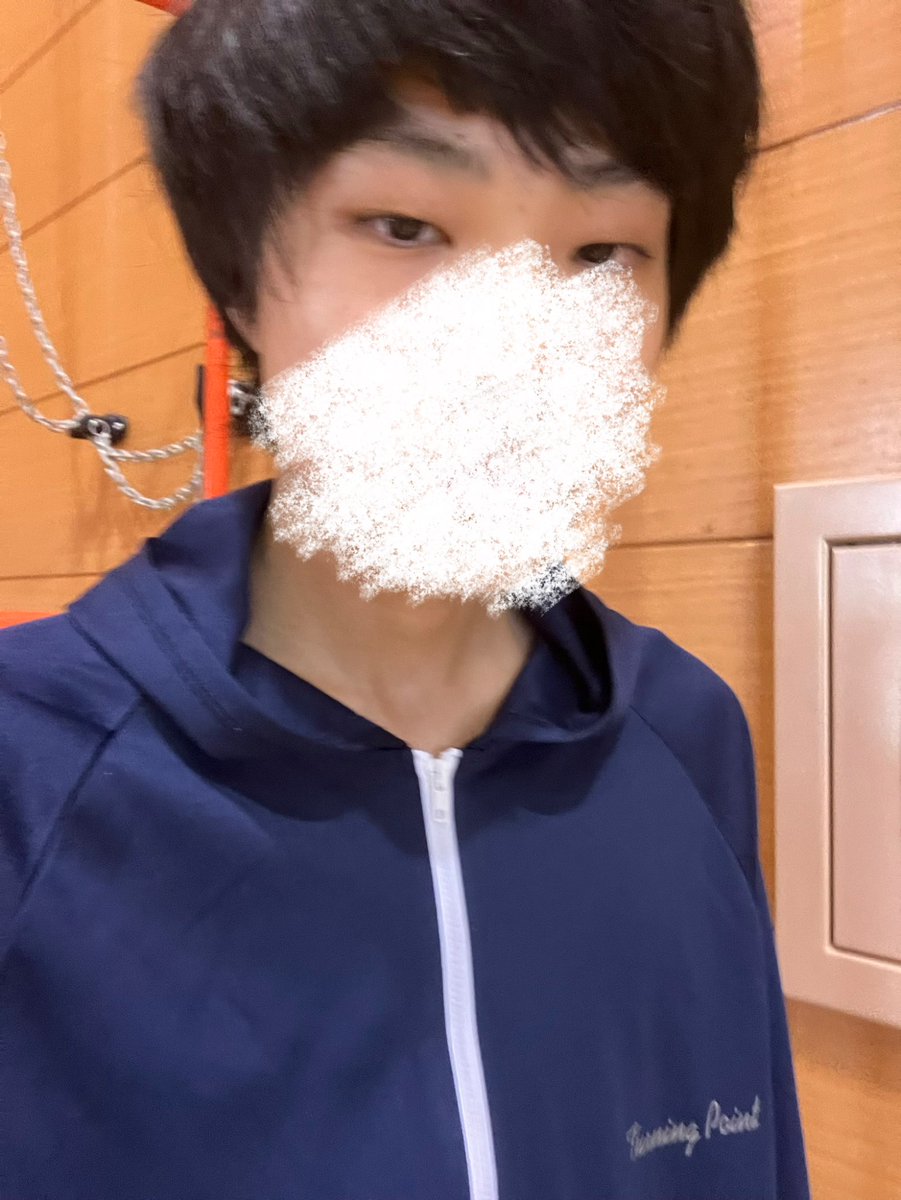 asagi0803's tweet photo. プール入ったよ https://t.co/OsCaoyHwf5