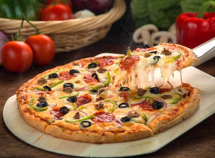 TastySpoon7's tweet photo. Look at that cheese pull! ππ§ Fresh out of the oven and loaded with toppings.
#PizzaPull #CheeseLover #PizzaNight #FoodPorn https://t.co/J0StLQe7n6
