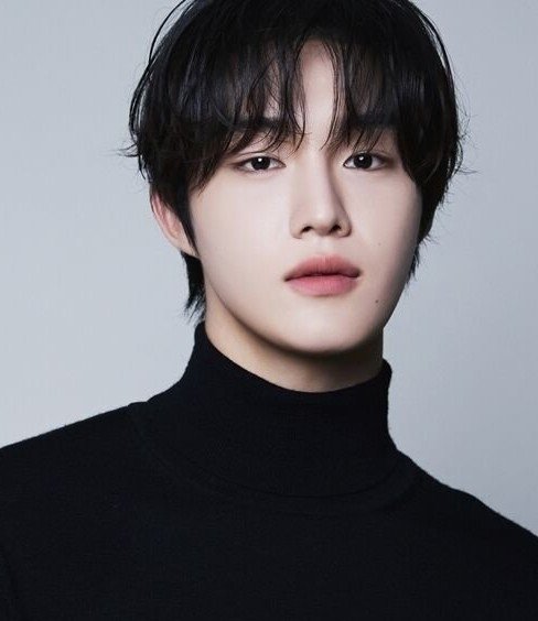 hallyuforums's tweet photo. Former #CIX member #Hyunsuk will star in TVING #StudyGroup2 as Ji Younghyun.

#HallyuForums #HwangMinHyun #KDrama https://t.co/JqH7Y9F1Gy