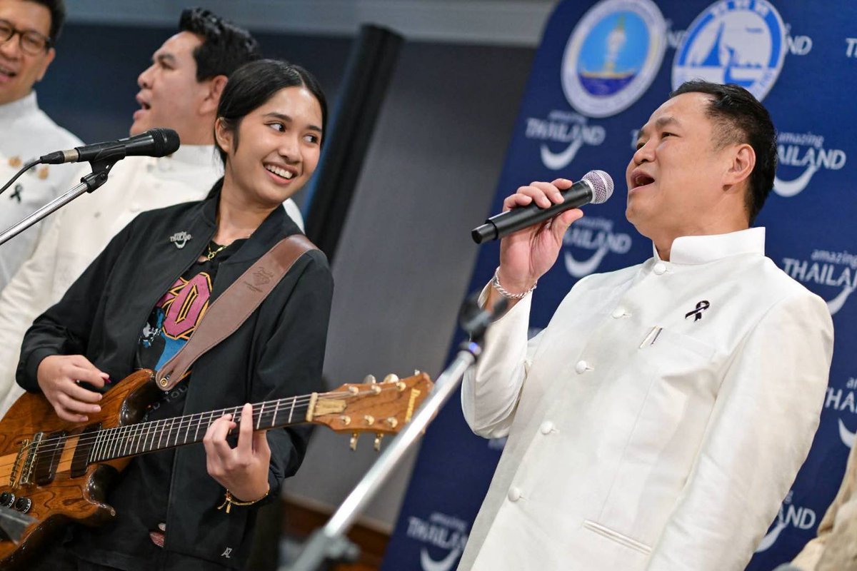 bizmatchingnews's tweet photo. นายกฯ ส่งแรงใจ “เนเน่ รอยัล” เยาวชนไทยผู้สร้างปรากฏการณ์บนเวทีโลก ชูเป็นพลัง Soft Power รุ่นใหม่ของประเทศ
อ่านต่อที่ https://t.co/8fKmYyf7cJ
#เนเน่รอยัล #NeneRoyal #AmazingThailand #SoftPowerไทย #เด็กไทยสู่เวทีโลก #AmericasGotTalent #AGT2026 #ภูมิใจคนไทย #รัฐบาลไทย https://t.co/5iJH0R4HyT