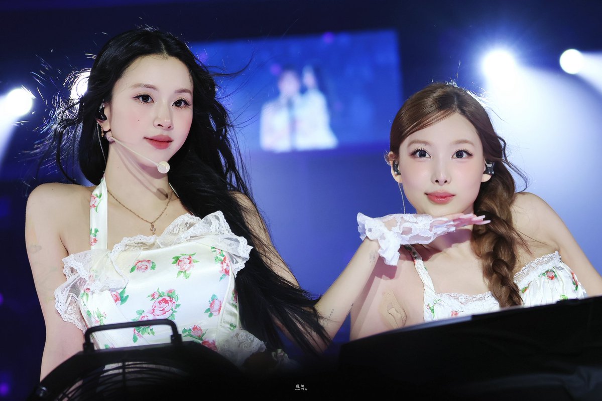 yzywgd_'s tweet photo. 260712

#채영 #CHAEYOUNG
#나연 #NAYEON 
#트와이스 #TWICE https://t.co/Mnot8etWQ6