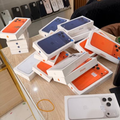 Dakarapplestore's tweet photo. #NouvellePhotoDeProfil https://t.co/ISMHr7cfnc