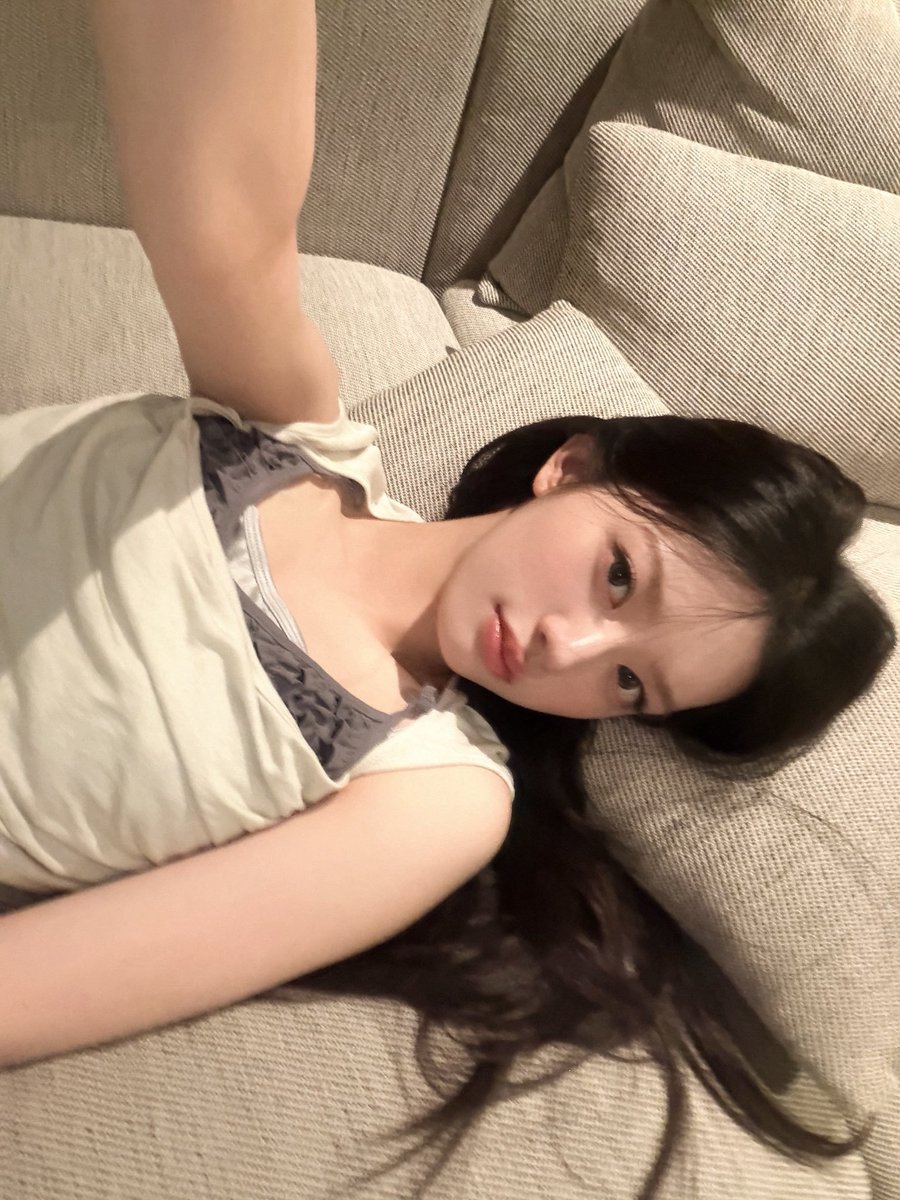 sadiesind's tweet photo. i may act silly, pout a little too much and become the clingiest little baby sometimes but deep down, all i ever want is the warmth of your love. i want to be the person you come home to, the one who makes your bad days feel a little softer and your good days feel even brighter. https://t.co/PYtzY1rNaF