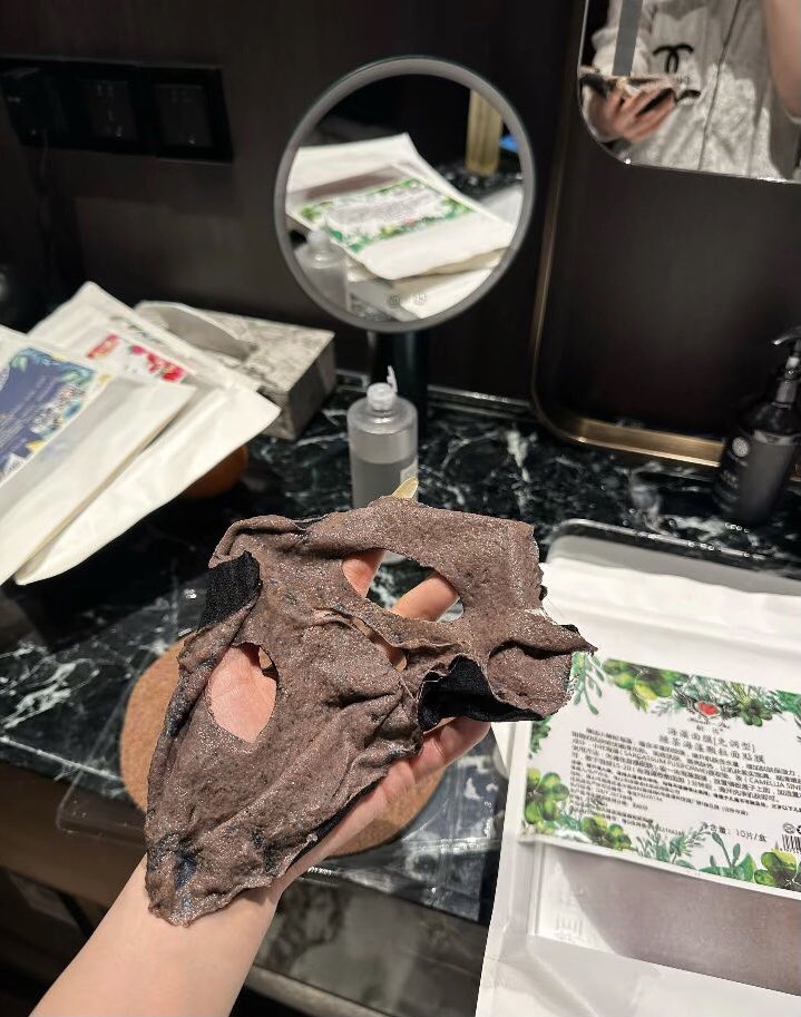 axuancd's tweet photo. 最近流量又变少了，都不想上X了，是互动少了嘛？有小哥哥帮忙点赞👍嘛

#成都 #同城 https://t.co/61B2gO5k6S