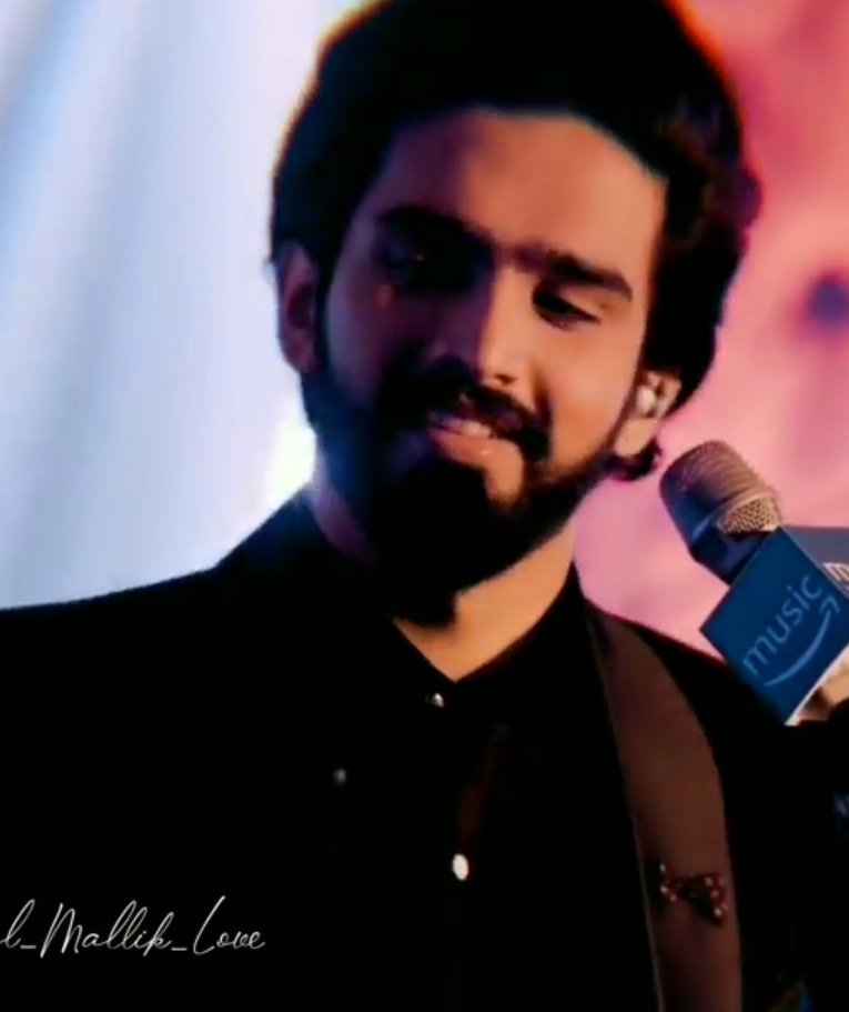 neha66650318126's tweet photo. Old but special 🫶
#AmaalMallik
#UnSeenAmaalMallikChallenge https://t.co/DcMVUMsom3