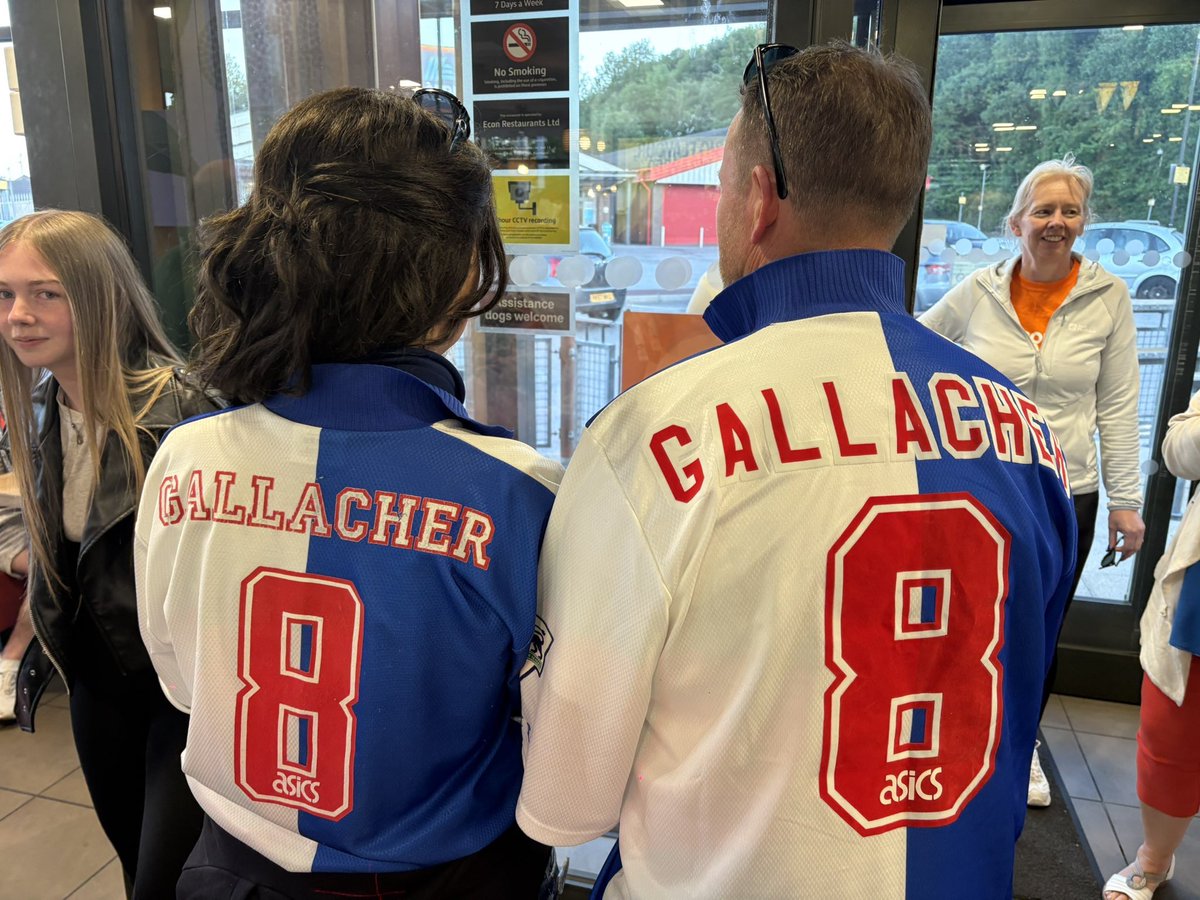 hbellamyx's tweet photo. As many of you know my Mum (@EricBlueMonster) passed away a couple of months ago at 49.
The match against @Boro will be the first home game without her so could we please arrange a clap in the 49th minute of the game?
If you could please share this that would be ace!
#Rovers 💙🤍 https://t.co/Y5tzwvRl6y