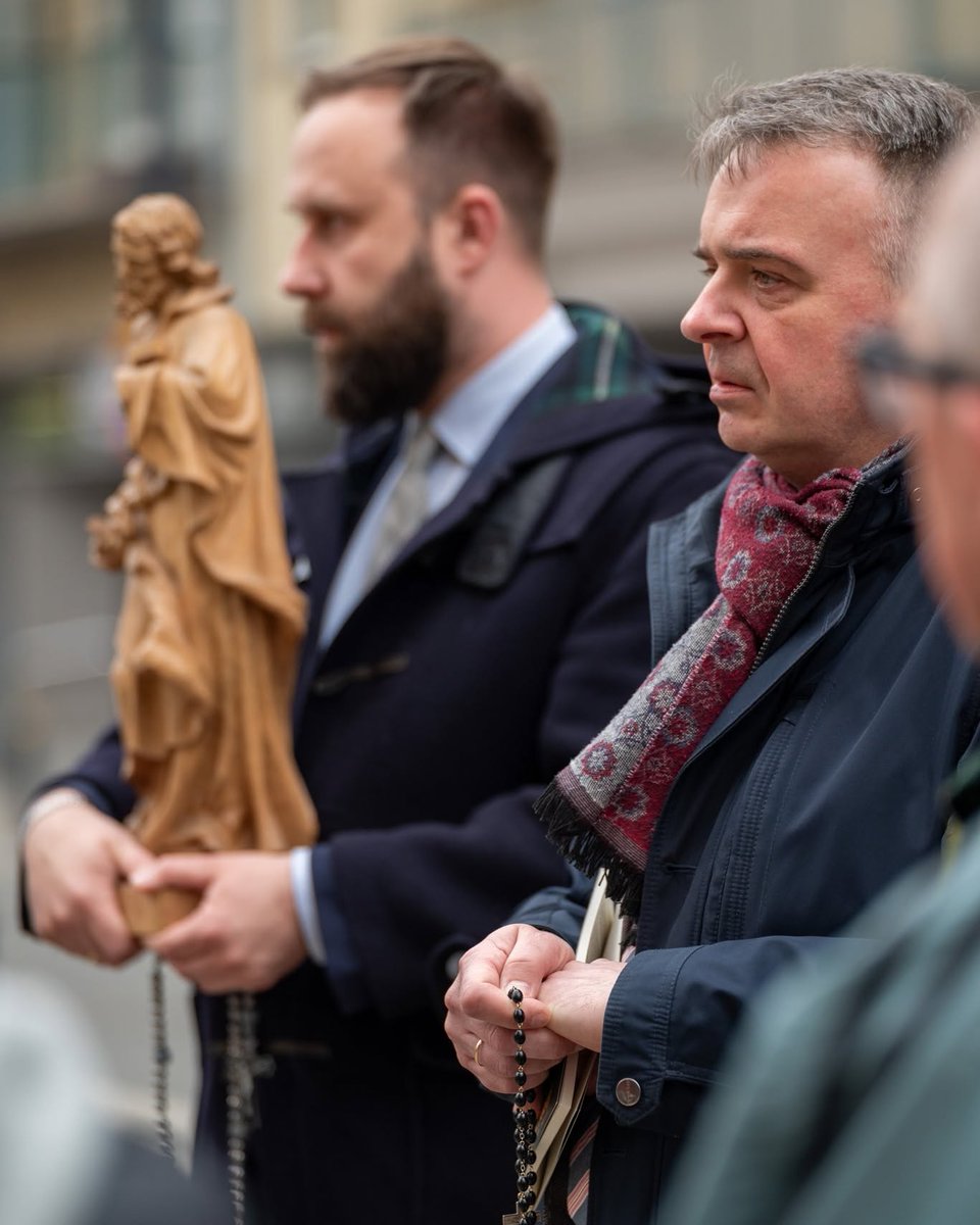 CentrumZycia's tweet photo. Już jutro pod placówką AboTak w Warszawie odbędzie się piąte spotkanie modlitewne w intencji ochrony życia nienarodzonych.

Dołącz do nas i podejmij wysiłek duchowej walki o cywilizację życia 🙏

Więcej informacji: https://t.co/ePnCc4sw7U https://t.co/fqvLxYowny