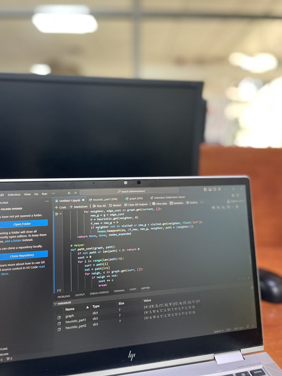 MalikniMimi's tweet photo. Leo codes zimeingiana🥳 NO ERRORS 😂 najiskia hacker nawaambia https://t.co/UHzMntzh0M