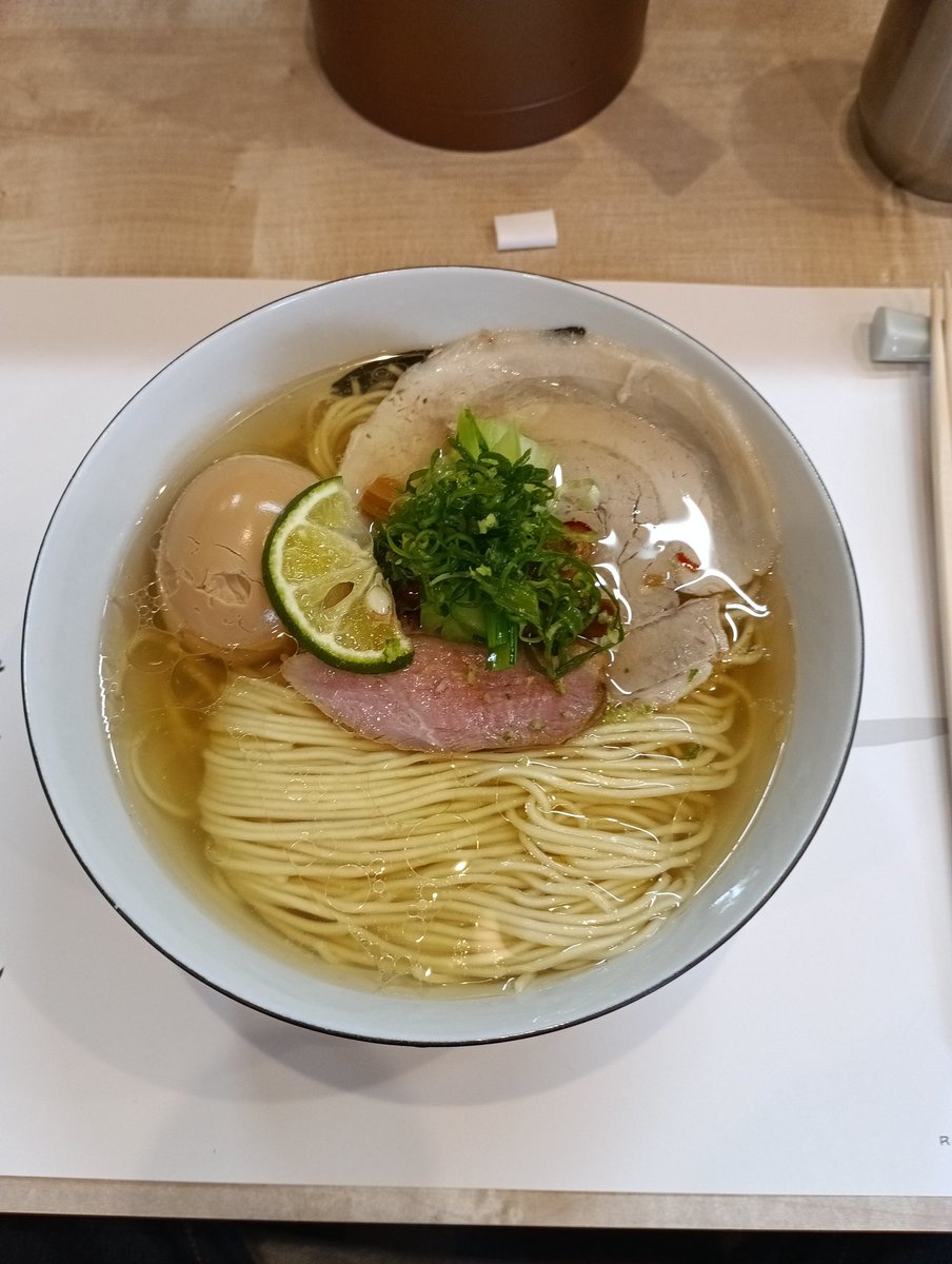 raiden87569415's tweet photo. 草津白根山からの長野回りで新潟→群馬と🏍
ラーメンうまかった
#蔵 https://t.co/zVmQqiVZBi