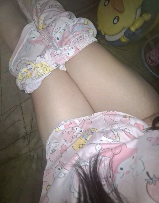 panicsrs's tweet photo. 赤ちゃんみたいにムニムニですべすべだよ👼 https://t.co/cIqnfzmtQL