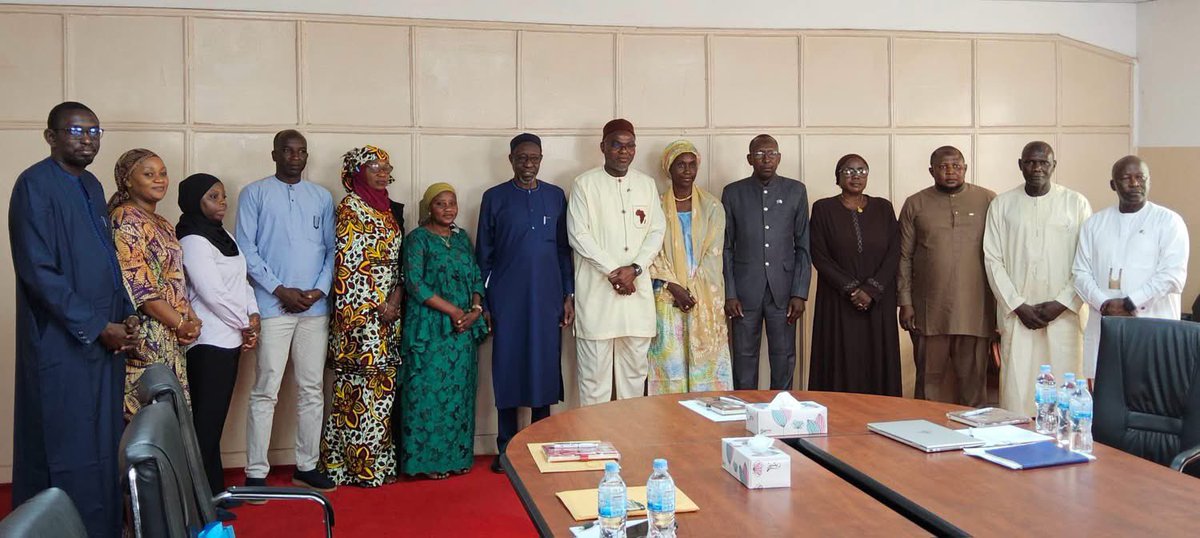 NccrmGM's tweet photo. 🚨Today, H.E. Vice president of 🇬🇲 officially inaugurated the NCCRM Governing Board. Comprising key ministries & institutions with a stake in #earlywarning, the Board will provide strategic oversight to strengthen a proactive & effective early warning system for 🇬🇲
#EarlyWarning https://t.co/SNN6ZRvxYi