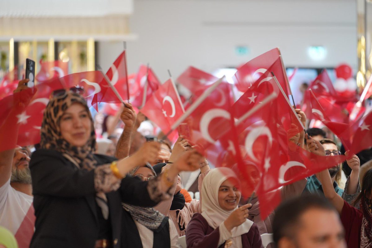 baskentten1's tweet photo. UID Youth Württemberg tarafından düzenlenen 15 Temmuz Demokrasi ve Milli Birlik Günü Anma Programı’ndan kareler…#15temmuz https://t.co/hRMLRXQPjk