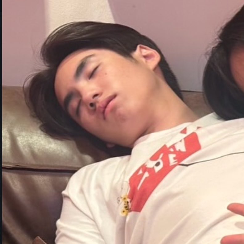 hianwtp's tweet photo. ละภูเอในเครื่องจั๋งหรอ55555555555555 https://t.co/QjuAmV0Hn1