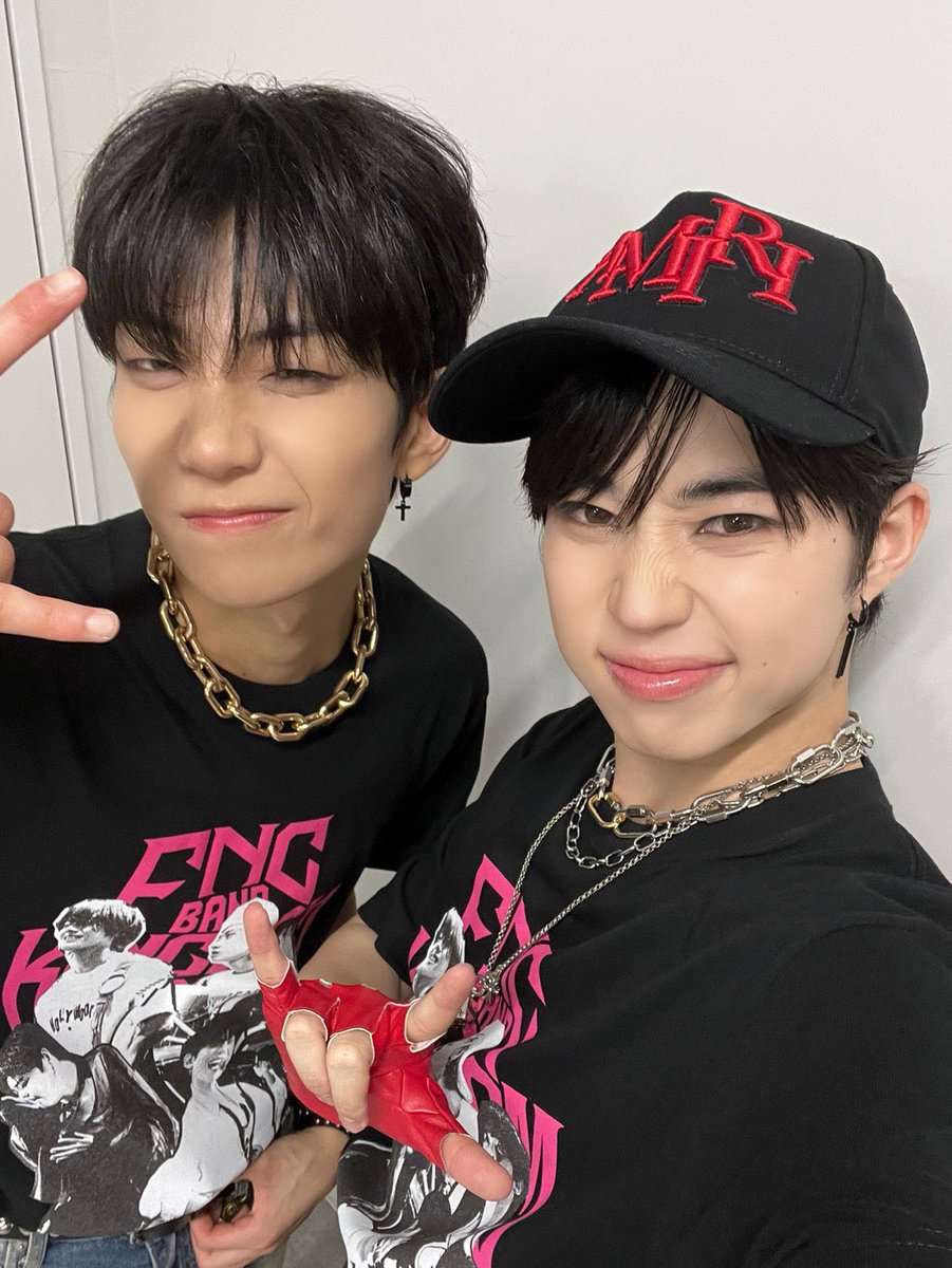 HFU_official's tweet photo. [ #SHUTO ]

태민이형! 𝐇𝚊𝚙𝚙𝚢 𝐁𝚒𝚛𝚝𝚑𝚍𝚊𝚢 🎉･:*:･｡

#Happy_TAEMIN_Day #HiFiUnicorn #HFU #ハパユ #하파유 #シュウト #후쿠시마슈토 https://t.co/oMMqveHyo4