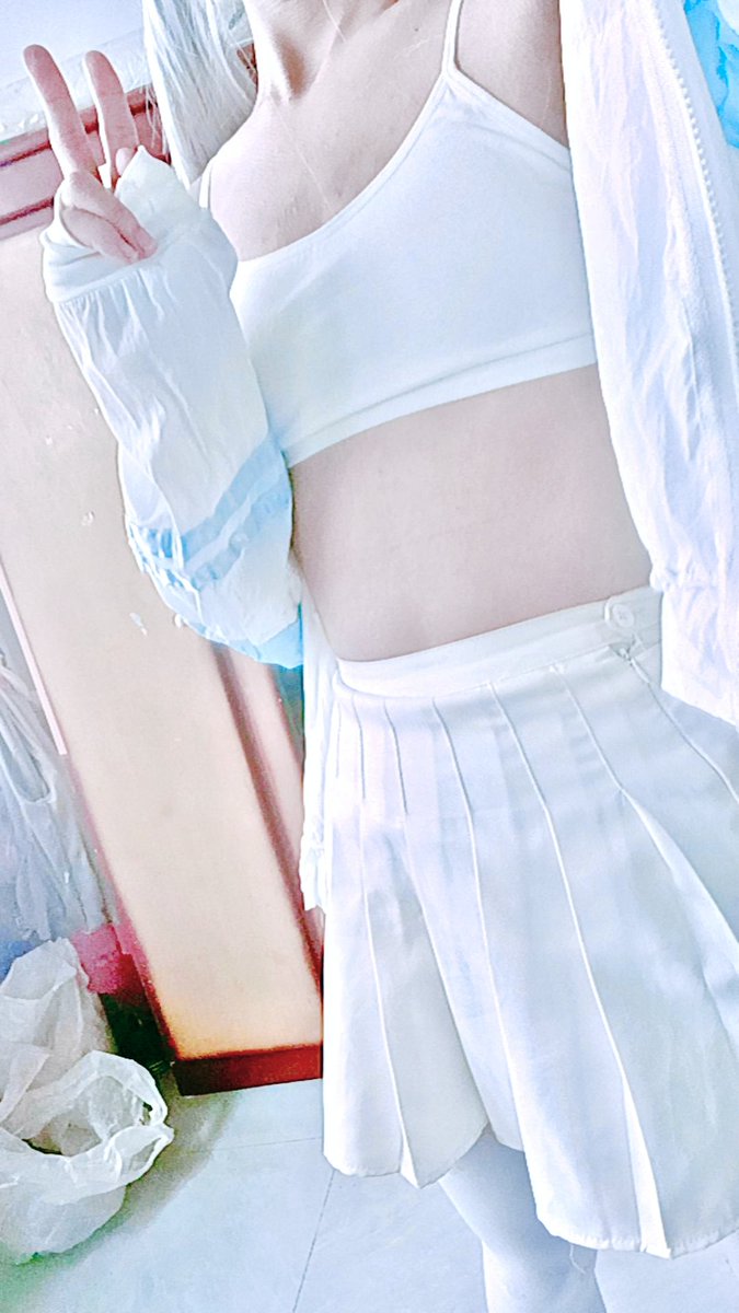 mtf_Yuan520's tweet photo. 到了要穿内衣的年纪(๓´˘`๓) https://t.co/JfrFRRkwjr