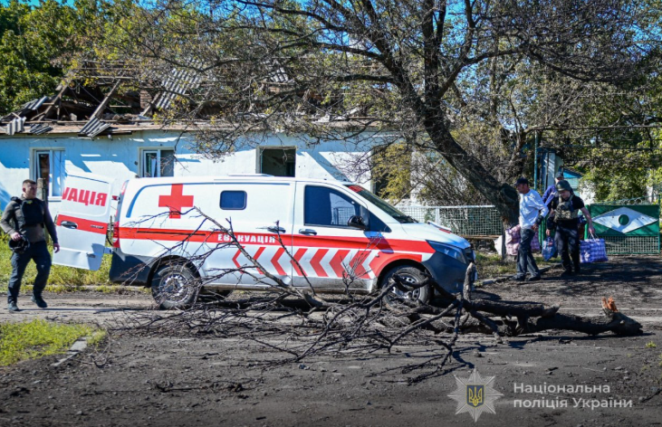 InvestigatorUa's tweet photo. «I Closed House, Crossed Myself and Left». How Zaporizhzhia Evacuates People from Territories Hunted by Russian Drones.
Russian attacks on frontline communities in Zaporizhzhia oblast intensify. Today people, who earlier refused to leave their homes, decide to evacuate after direct strikes on their houses or death of their neighbors. Each evacuation case looks like special operation because frontline territories are very close to kill zone. Policemen, the military and humanitarian organizations work together to evacuate people from settlements being hit daily by Russian artillery and FPV-drones. The Transit Center in Zaporizhzhia is the first safe place for evacuated people who lost everything. Refugees can renew their documents, receive assistance and find temporary accommodation.

More: https://t.co/QaclZzHyZ9